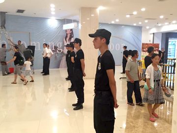 蘇州易買（mǎi）得超市吾悅店開業慶典